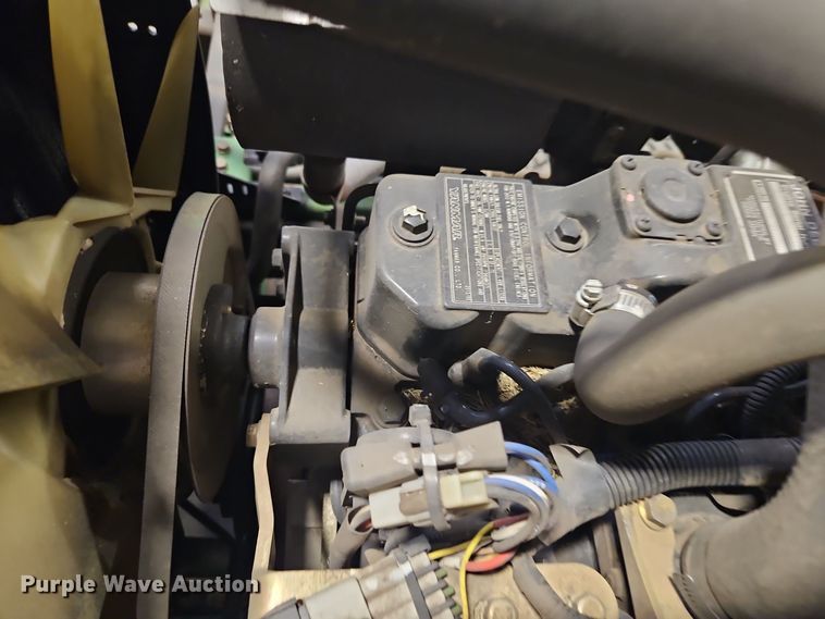 image for item EI8766 John Deere 7700 Precision Cut reel mower