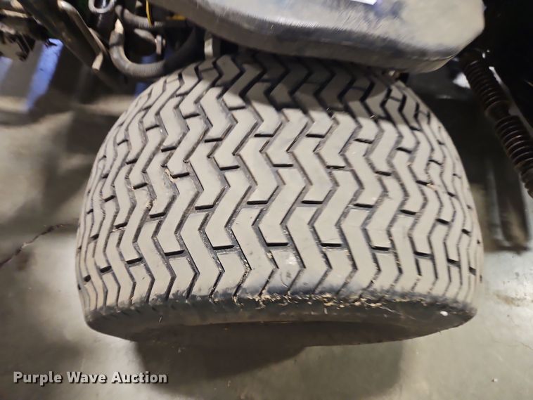 image for item EI8766 John Deere 7700 Precision Cut reel mower