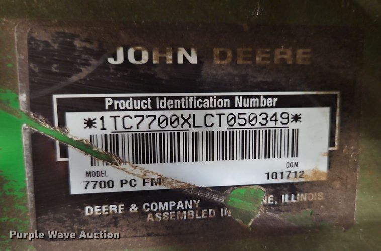 image for item EI8766 John Deere 7700 Precision Cut reel mower