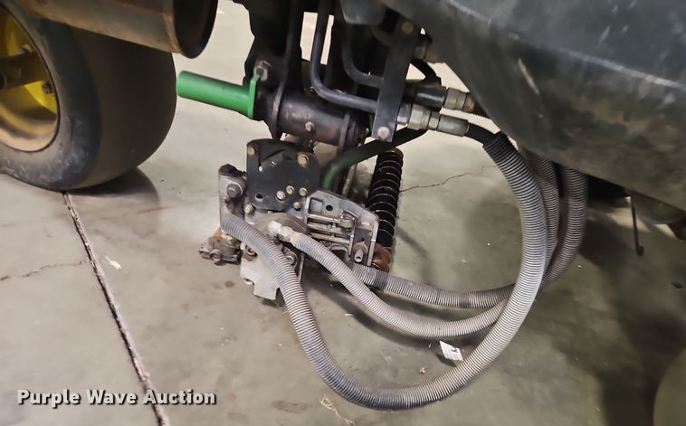 image for item EI8768 John Deere 2500B Precision Cut reel mower