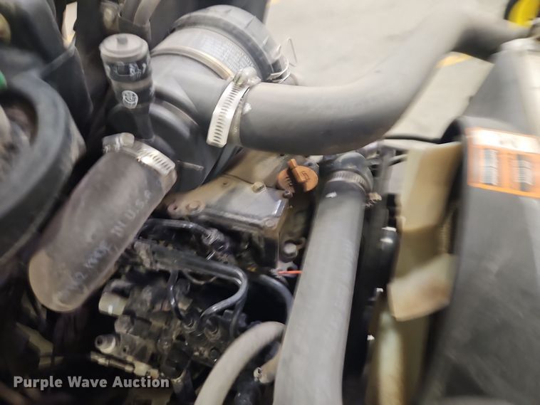 image for item EI8768 John Deere 2500B Precision Cut reel mower