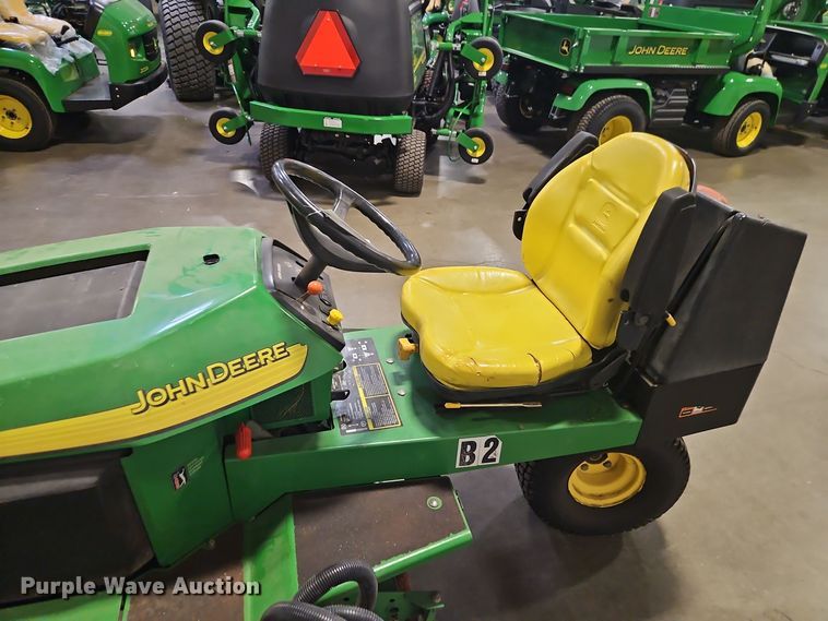 image for item EI8771 John Deere 2653A reel mower