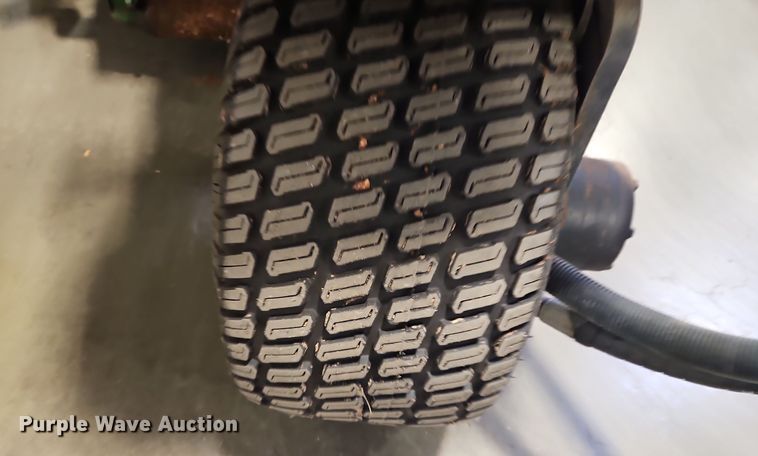 image for item EI8771 John Deere 2653A reel mower