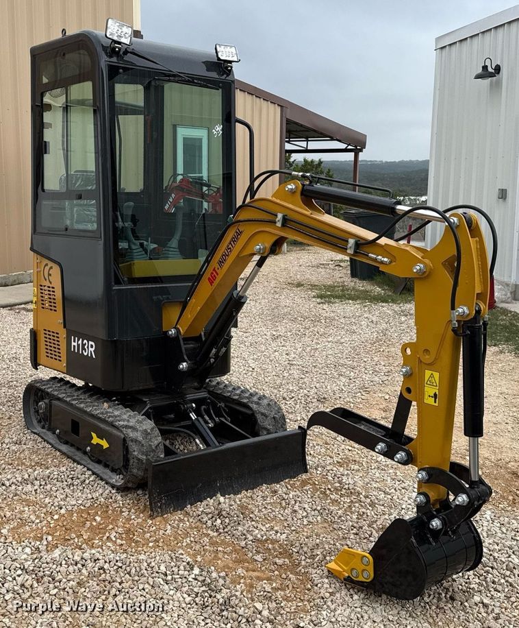 image for item EJ3428 2024 AGT H13R mini excavator