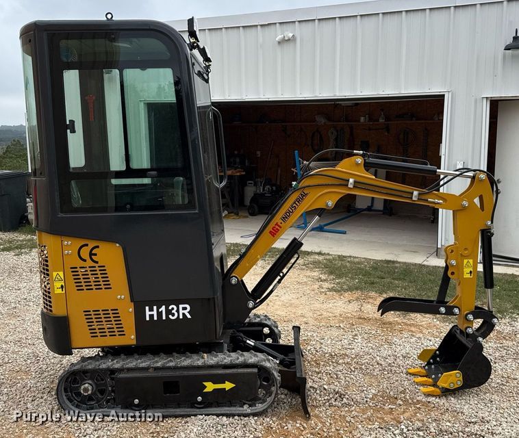 image for item EJ3428 2024 AGT H13R mini excavator
