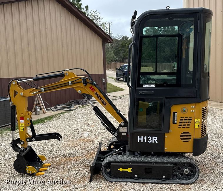 image for item EJ3428 2024 AGT H13R mini excavator