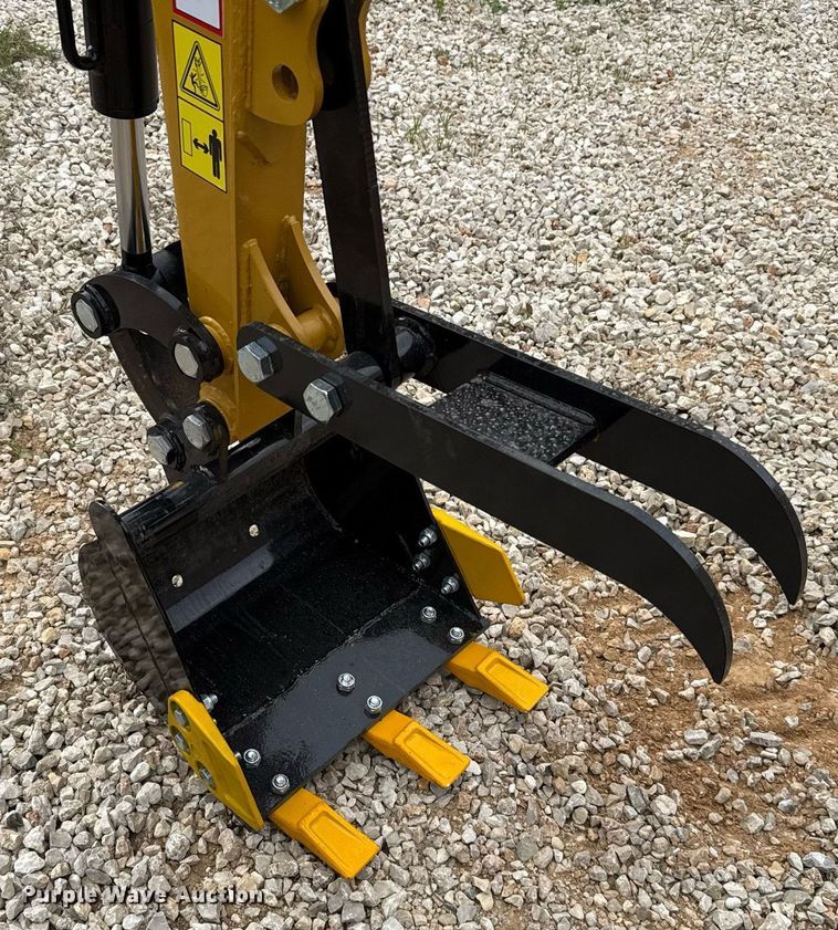 image for item EJ3428 2024 AGT H13R mini excavator