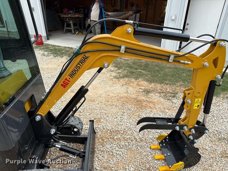 image for item EJ3428 2024 AGT H13R mini excavator