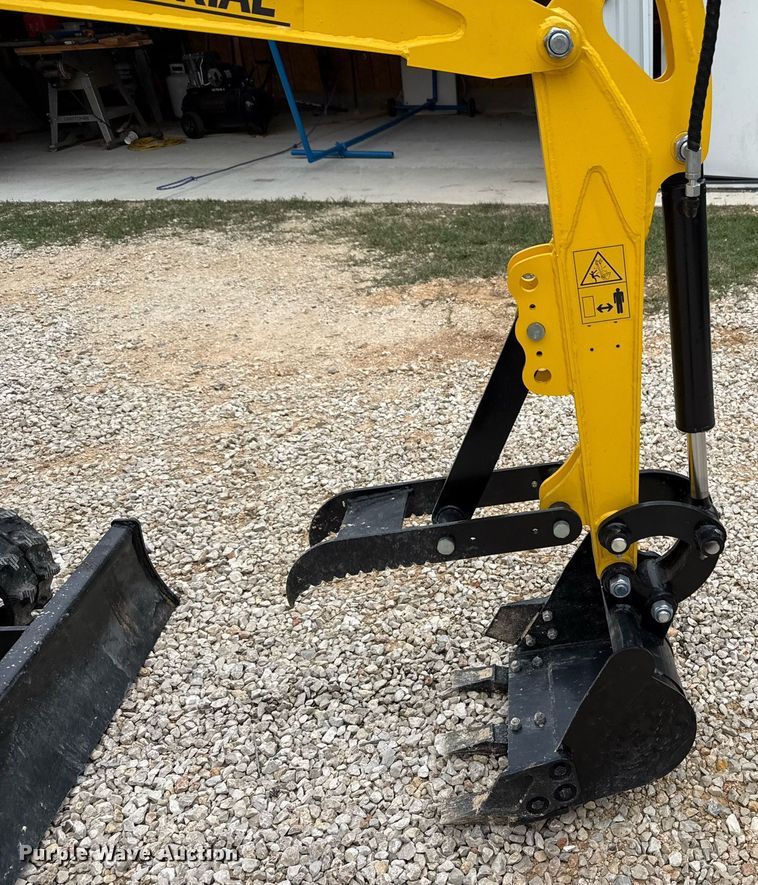 image for item EJ3432 2024 AGT QH13R mini excavator