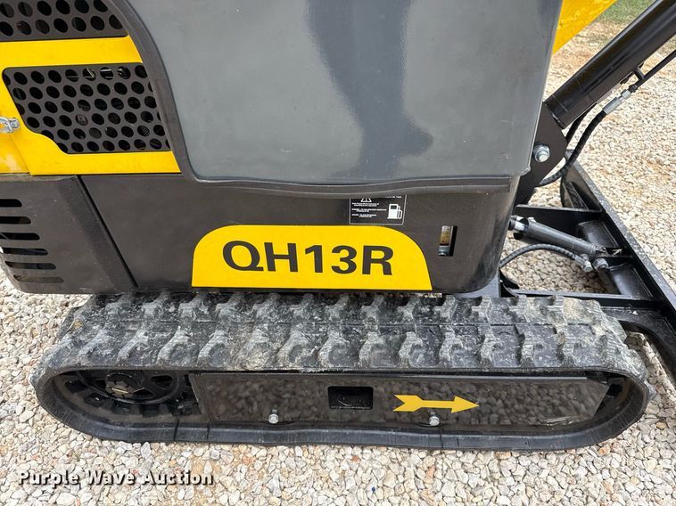 image for item EJ3432 2024 AGT QH13R mini excavator