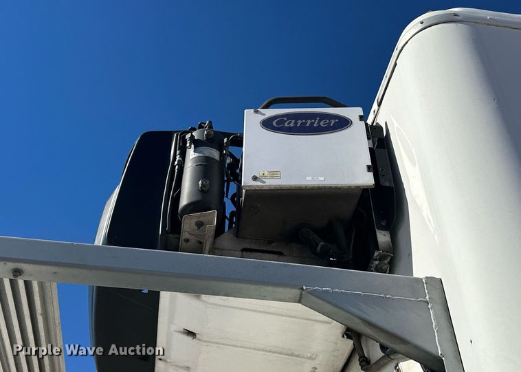 image for item EJ5215 2004 Freightliner Business Class M2 refrigerated truck