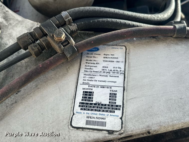 image for item EJ5215 2004 Freightliner Business Class M2 refrigerated truck