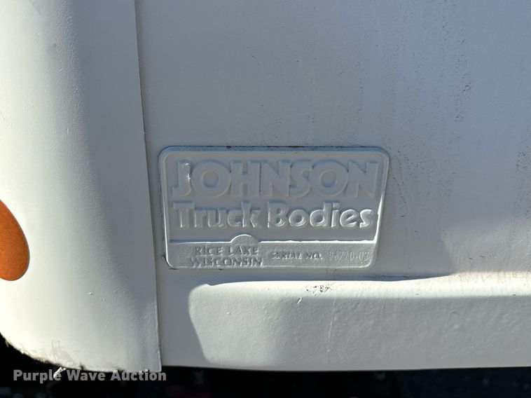 image for item EJ5215 2004 Freightliner Business Class M2 refrigerated truck