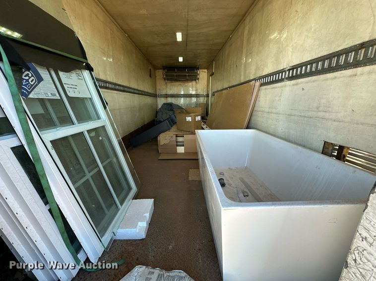 image for item EJ5215 2004 Freightliner Business Class M2 refrigerated truck