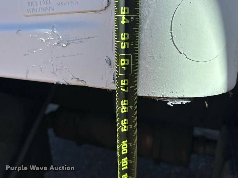 image for item EJ5215 2004 Freightliner Business Class M2 refrigerated truck