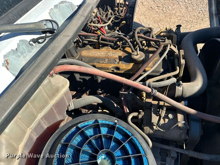 image for item EJ5215 2004 Freightliner Business Class M2 refrigerated truck