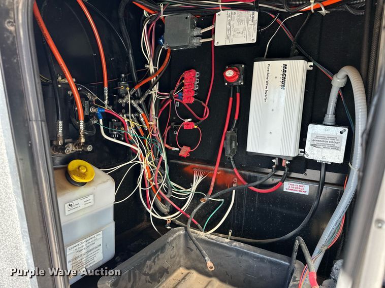 image for item EJ5319 2016 Heartland 4200 Cyclone toy hauler camper