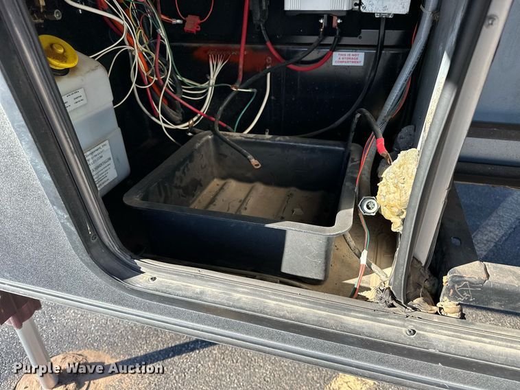 image for item EJ5319 2016 Heartland 4200 Cyclone toy hauler camper