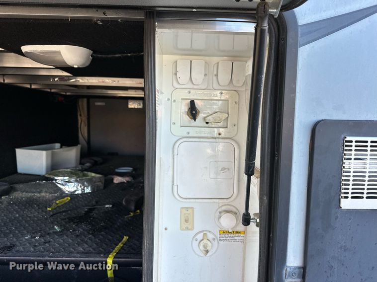 image for item EJ5319 2016 Heartland 4200 Cyclone toy hauler camper