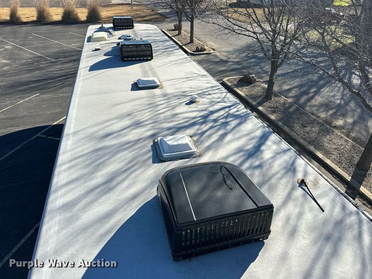 image for item EJ5319 2016 Heartland 4200 Cyclone toy hauler camper