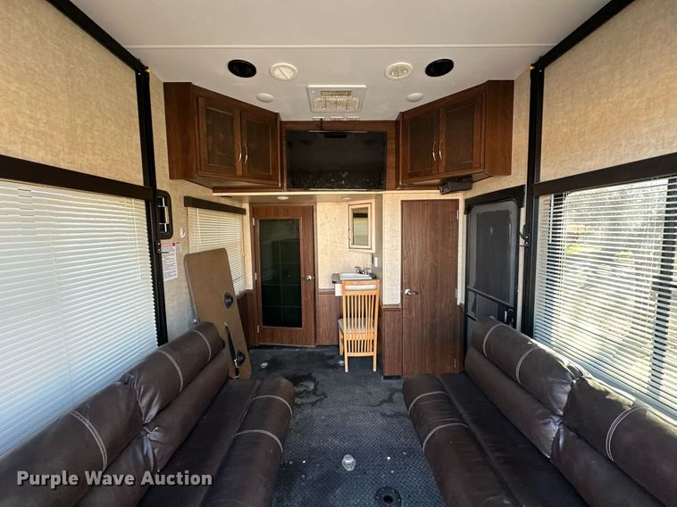 image for item EJ5319 2016 Heartland 4200 Cyclone toy hauler camper