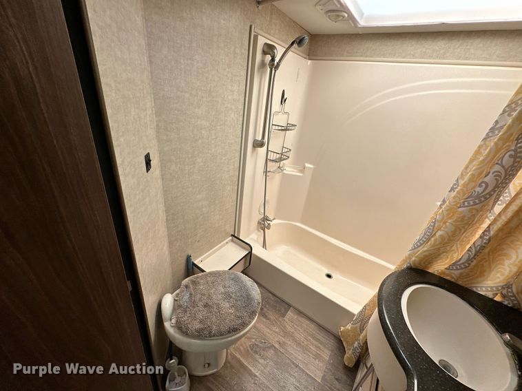 image for item EJ5319 2016 Heartland 4200 Cyclone toy hauler camper