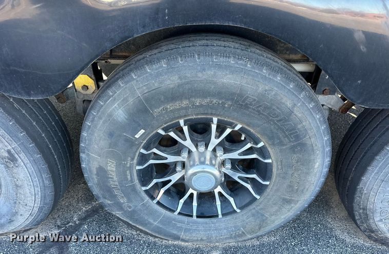 image for item EJ5319 2016 Heartland 4200 Cyclone toy hauler camper