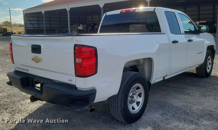 image for item EJ8043 2019 Chevrolet  Silverado 1500 Double Cab pickup truck