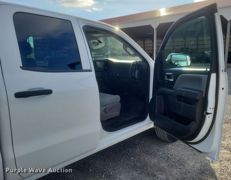 image for item EJ8043 2019 Chevrolet  Silverado 1500 Double Cab pickup truck