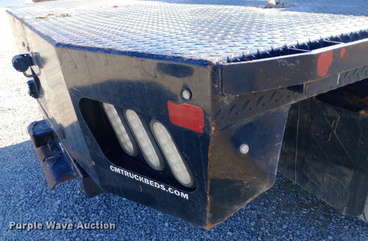 image for item EN8662 2020 Ford F350 Super Duty Crew Cab flatbed pickup truck