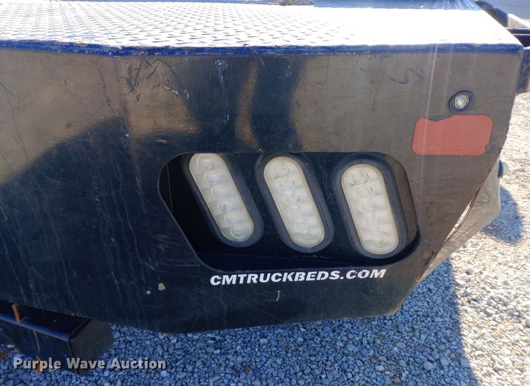 image for item EN8662 2020 Ford F350 Super Duty Crew Cab flatbed pickup truck