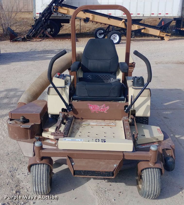 image for item EN8665 Grasshopper 126 ZTR lawn mower