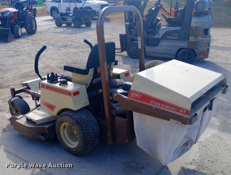 image for item EN8665 Grasshopper 126 ZTR lawn mower