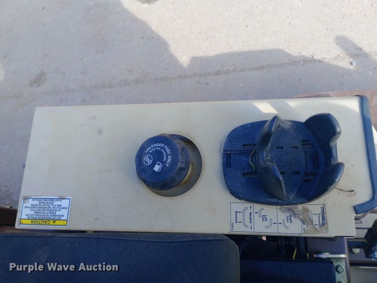 image for item EN8665 Grasshopper 126 ZTR lawn mower