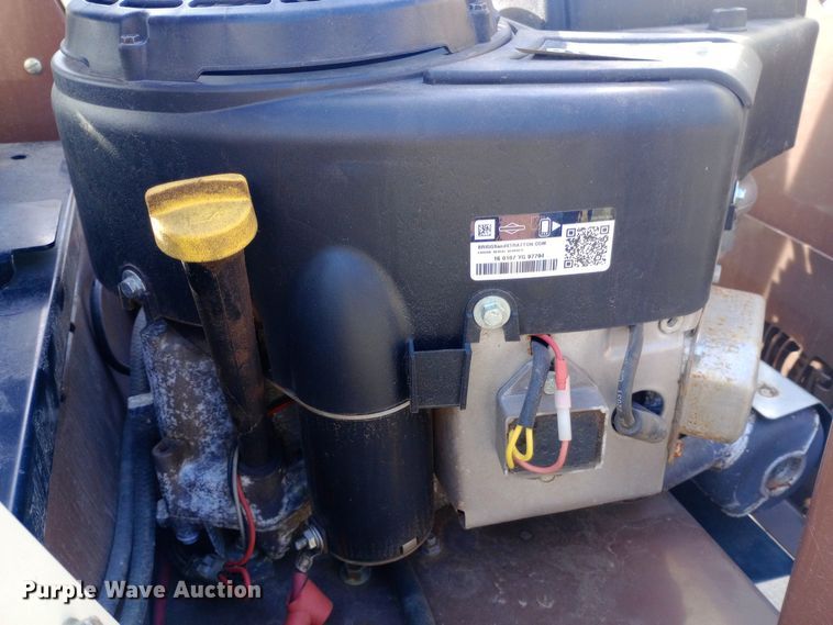 image for item EN8665 Grasshopper 126 ZTR lawn mower