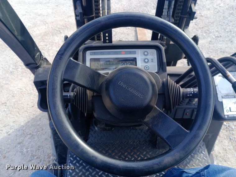 image for item EN8668 Nissan 40 forklift