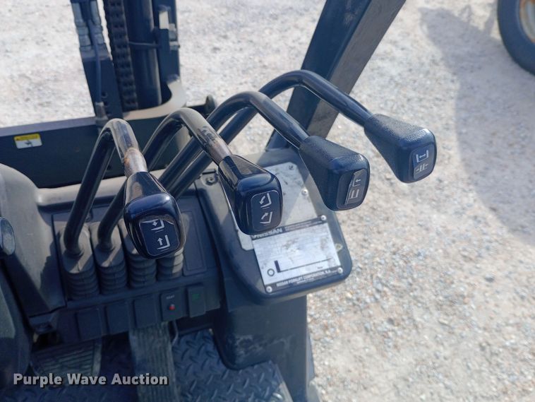 image for item EN8668 Nissan 40 forklift