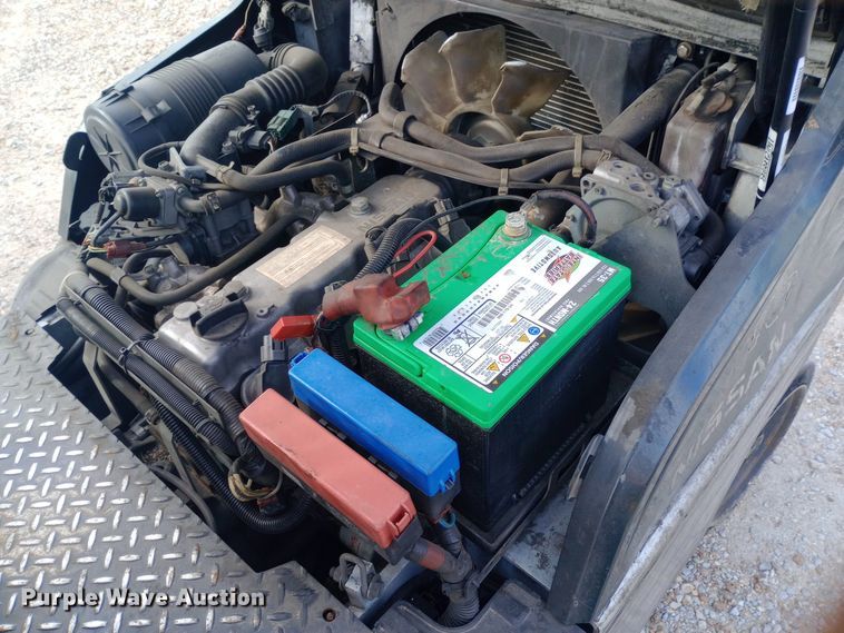 image for item EN8668 Nissan 40 forklift