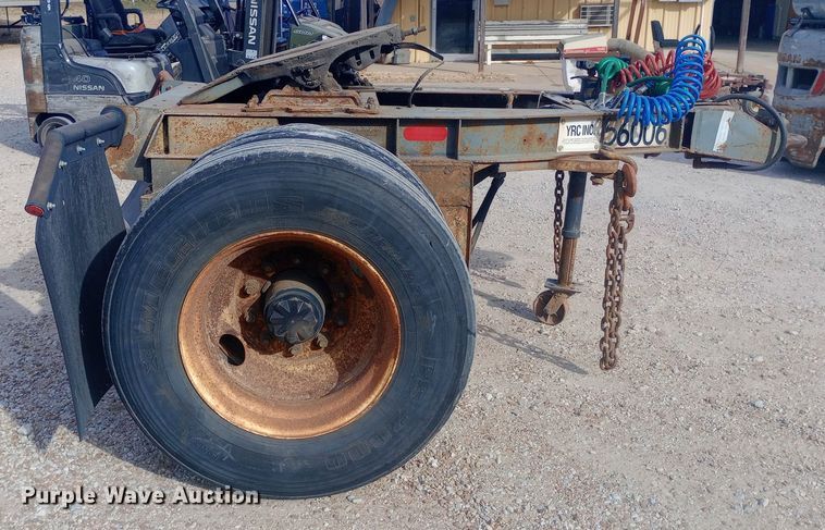 image for item EN8669 1986 Fruehauf  ELFI trailer dolly