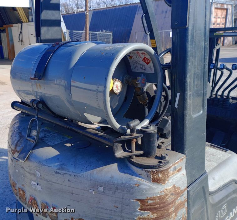 image for item EN8671 Nissan 40 forklift