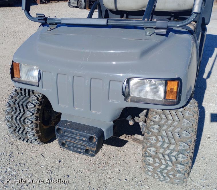 image for item EN8674 2017 Club Car Carryall 100 golf cart