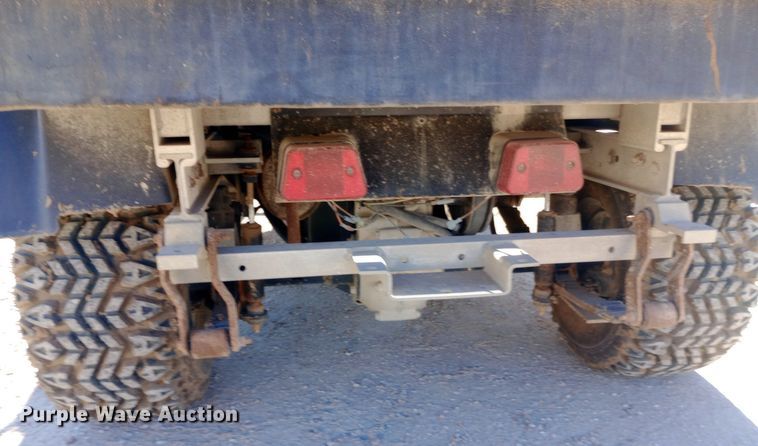 image for item EN8674 2017 Club Car Carryall 100 golf cart