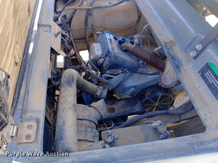 image for item EN8674 2017 Club Car Carryall 100 golf cart