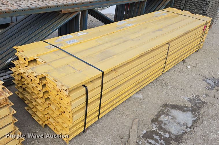 image for item EQ3901 T-Bolt  pallet racking 