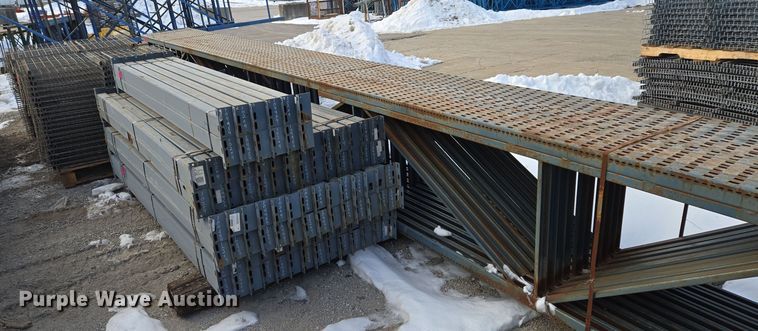 image for item EQ3902 T-Bolt  pallet racking 