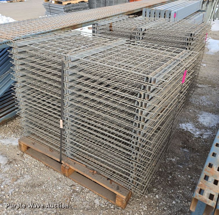 image for item EQ3902 T-Bolt  pallet racking 