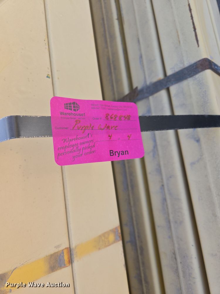 image for item EQ3903 T-Bolt  pallet racking 