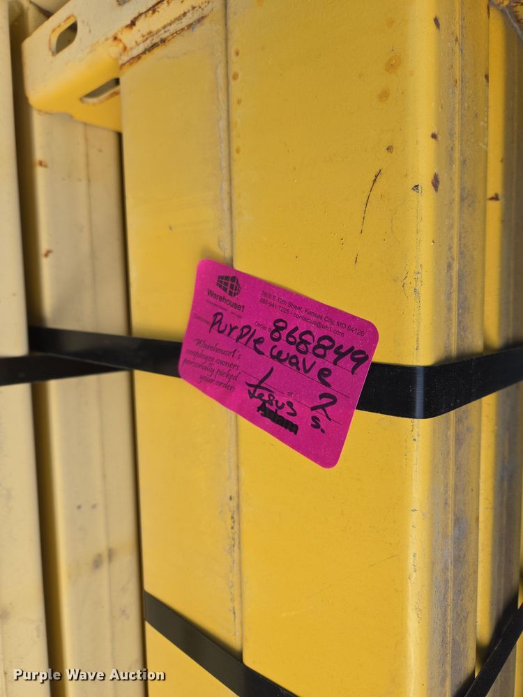 image for item EQ3904 T-Bolt  pallet racking 