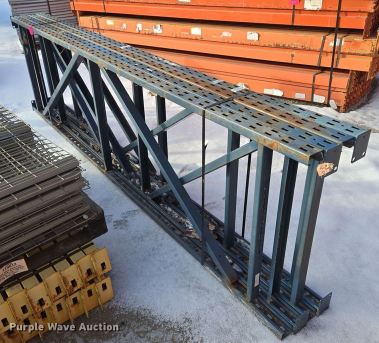 image for item EQ3905 T-Bolt  pallet racking 