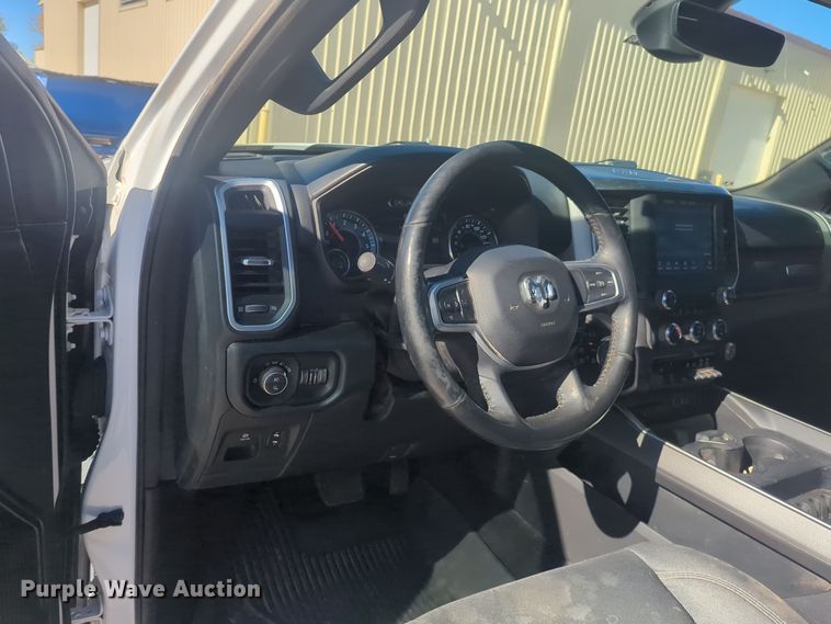 image for item ER4542 2019 Dodge Ram 1500 Crew Cab pickup truck